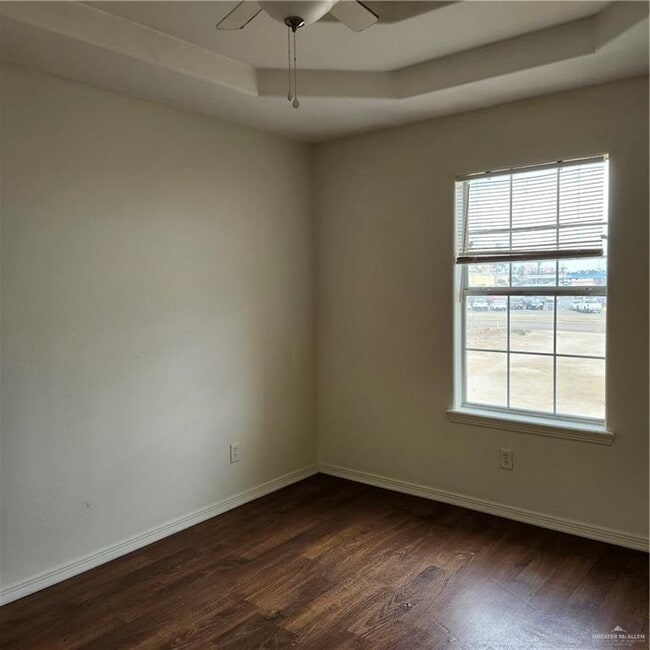 Building Photo - 6 Gastel Cir