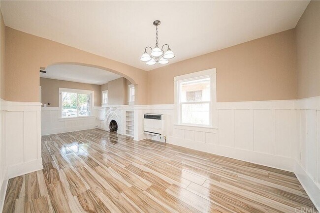 Foto del edificio - 1207 E 55th St