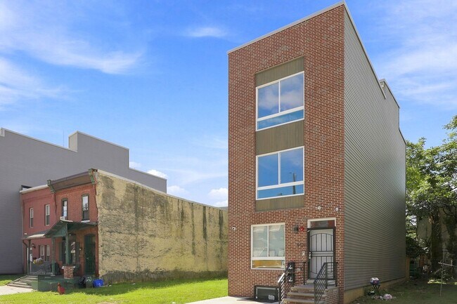 Foto del edificio - 950 N 43rd St