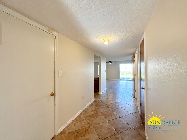 Foto del edificio - Great 3 Bedroom Townhouse in Fort Walton B...