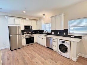 Building Photo - 3327 Tejon St