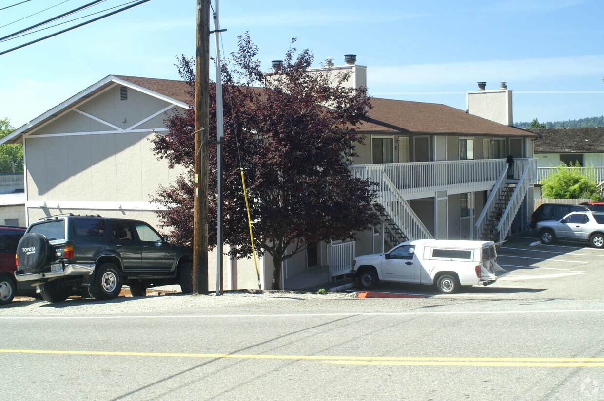 Foto del edificio - Fernwood Trails Apartments