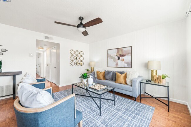 Foto del edificio - 2257 Goldcrest Cir