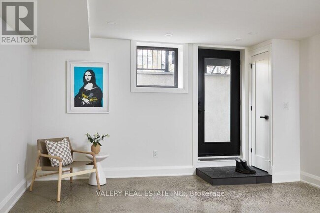 Photo du bâtiment - 31 Roslin Ave