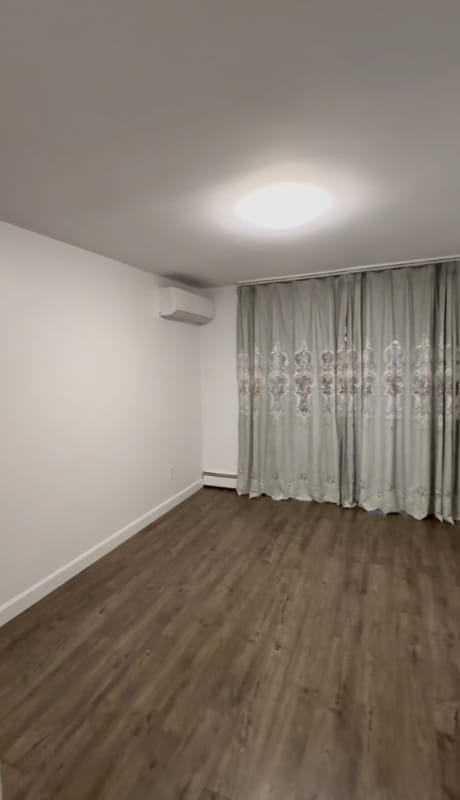 Building Photo - 45-36-4204 204th St