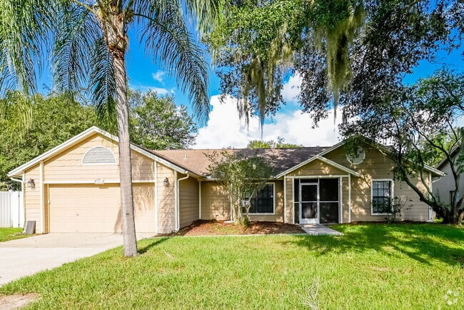 Building Photo - 10119 Deepbrook Dr