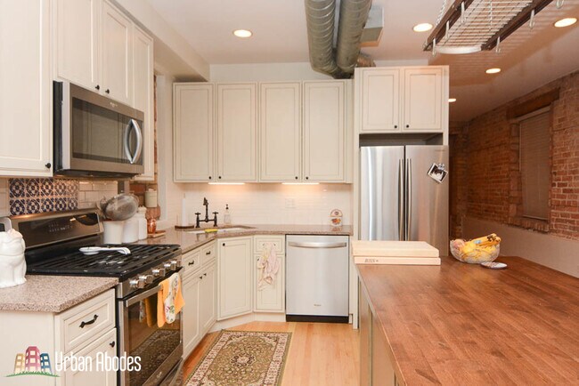 Foto del edificio - 1723 W Erie St