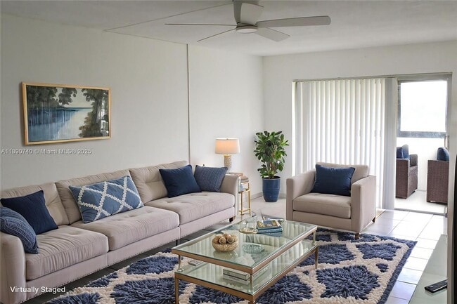 Foto del edificio - 9455 W Flagler St