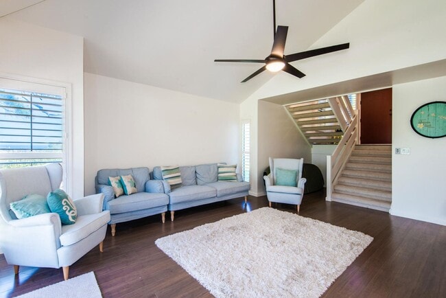 Building Photo - Bluestone - Furnished 3BR/3BA
