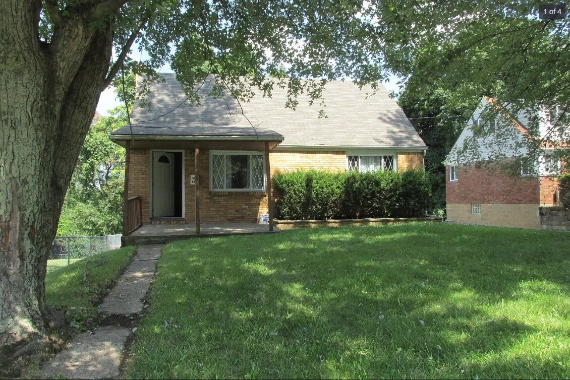 Primary Photo - 137 Wilson Dr