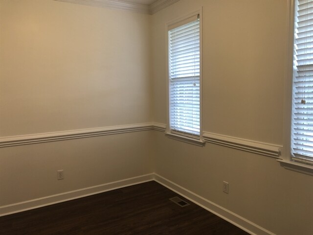 Foto del edificio - 1121 Stonewater Drive