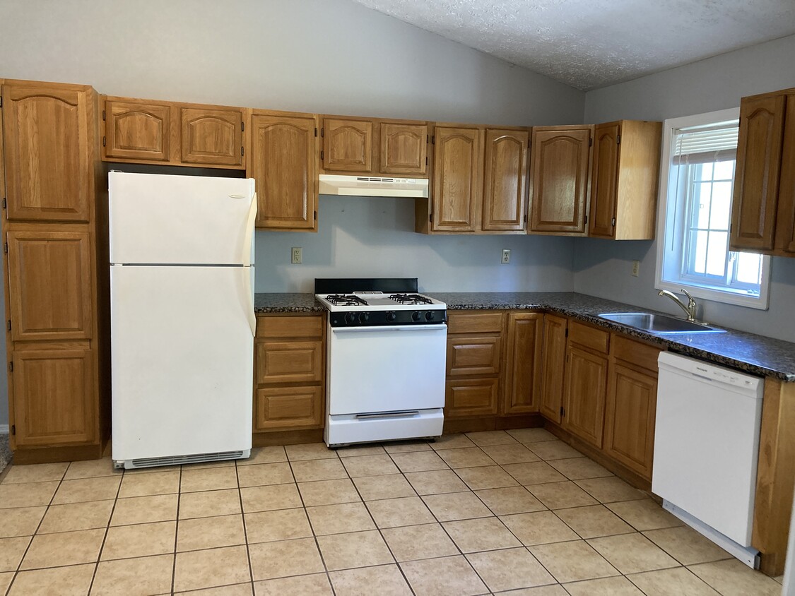 Kitchen - 36 Chemung St