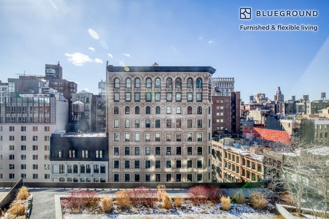 Building Photo - 1 Union Square South