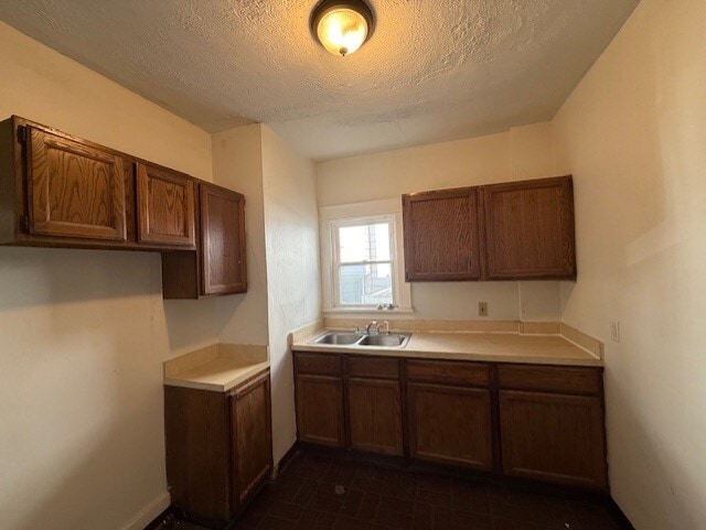 Building Photo - 41 S Portland Ave