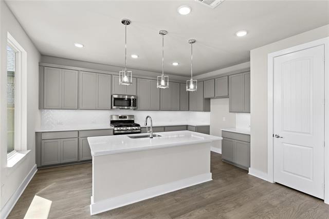 Building Photo - 5104 Doliver Dr