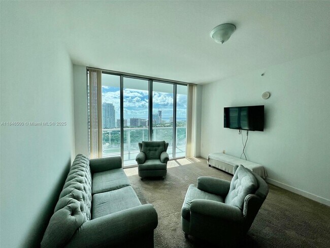 Foto del edificio - 79 SW 12th St