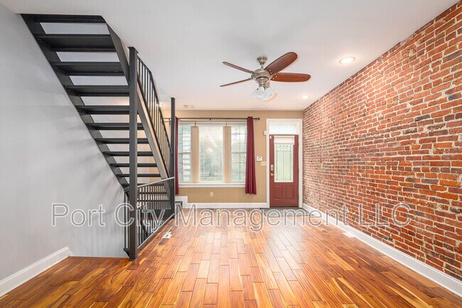 Foto del edificio - 3033 Eastern Ave