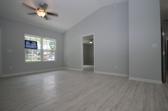 Foto del edificio - Beautiful 3BR/2BA house for rent in Ocala!