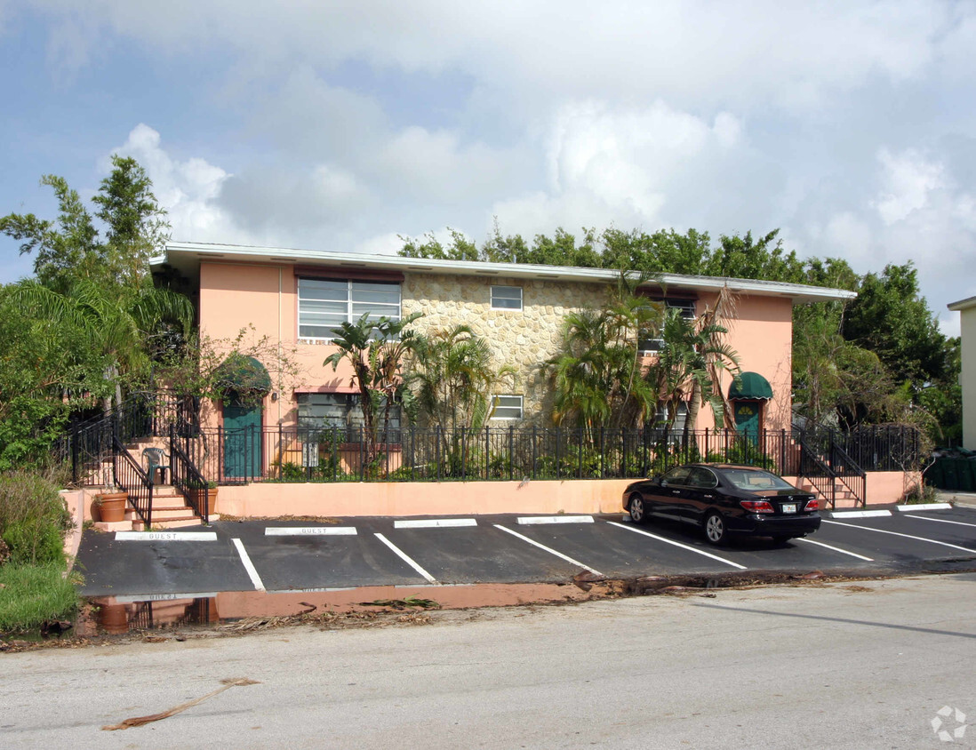 Primary Photo - Tropical Villas