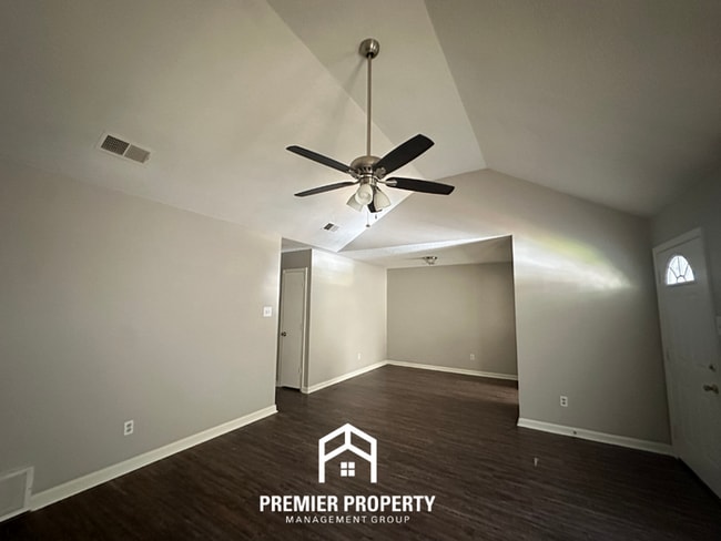 Photo - 3BR/2BA Memphis Rental with Vaulted Ceilings, Hardwood Floors & Large Backyard House