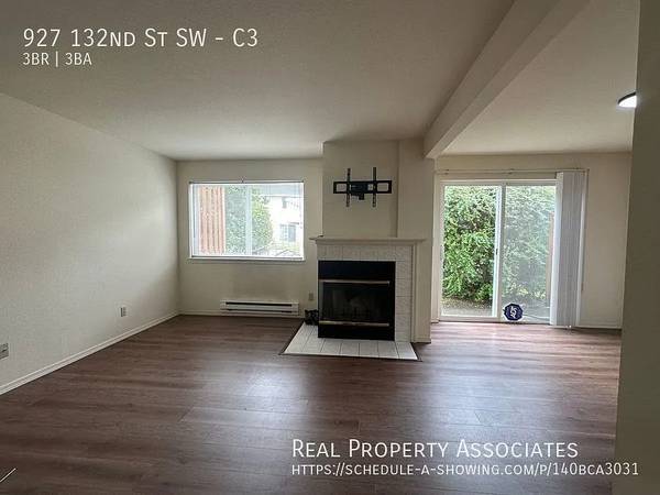 Building Photo - 927 132nd St SW