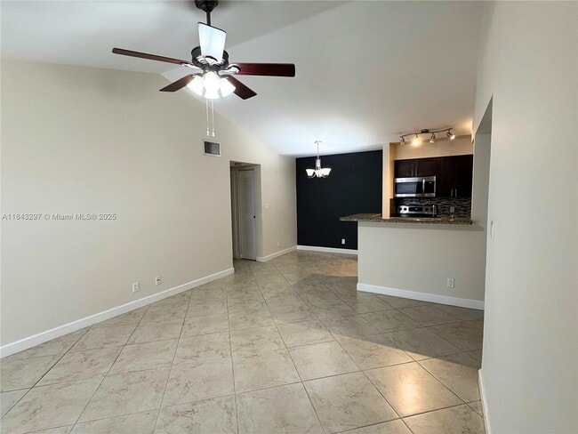 Building Photo - 2926 S University Dr