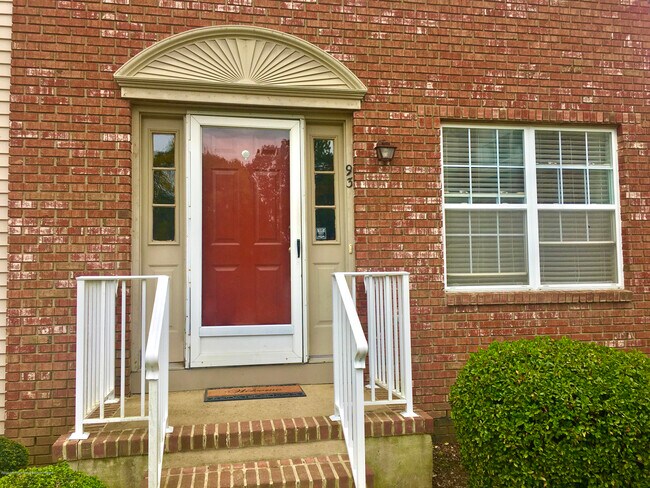 Building Photo - 93 Cranbrook Ct