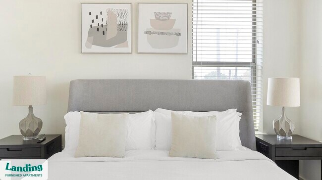 Foto del edificio - 5200 White Settlement Rd