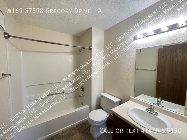 Building Photo - W169S7598-S7598 Gregory Dr
