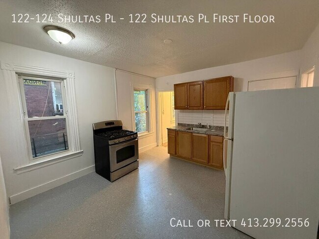 Building Photo - 122-124-124 Shultas Pl