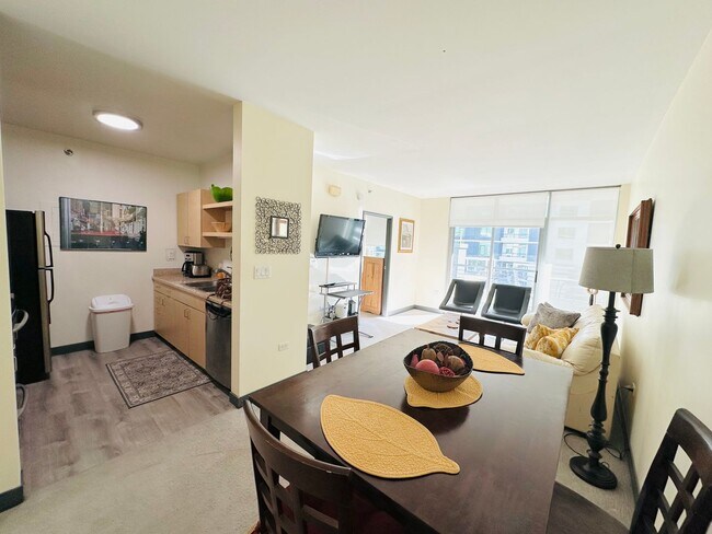 Foto del edificio - Furnished 1 bedroom, 1 bath in Acqua Vista...