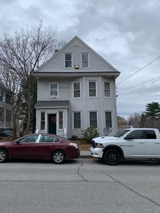 Primary Photo - 41 Gamage Ave