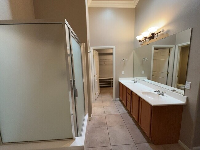 Foto del edificio - Don't miss out on this super cute 2-bedroo...
