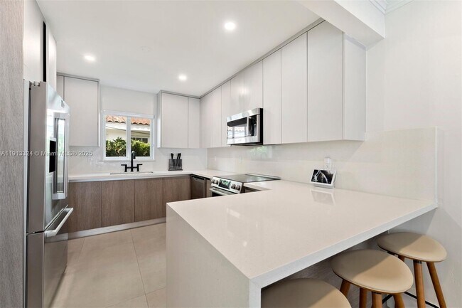 Foto del edificio - 45 Palermo Ave