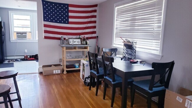 Foto del edificio - 48 Saybrook St