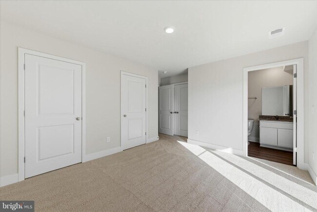 Foto del edificio - 133 Lakota St