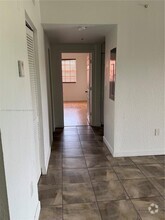 Building Photo - 160 SW 117th Terrace