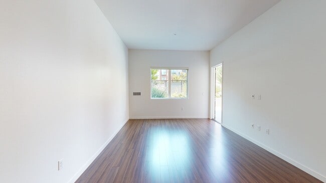 Interior Photo - Verve