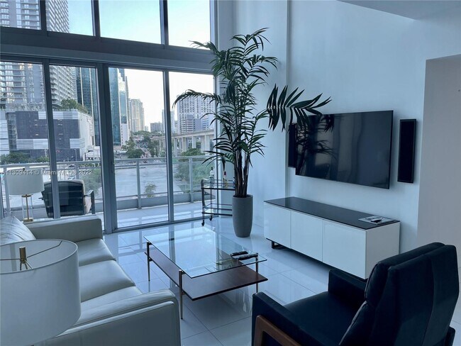 Foto del edificio - 92 SW 3rd St