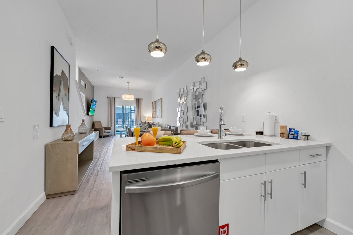 Photo - 352 Famagusta Dr (Davenport, FL)