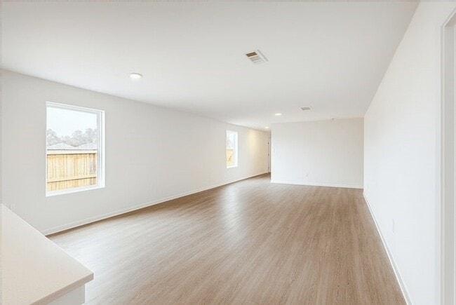 Building Photo - 861 Vlg Brk Dr