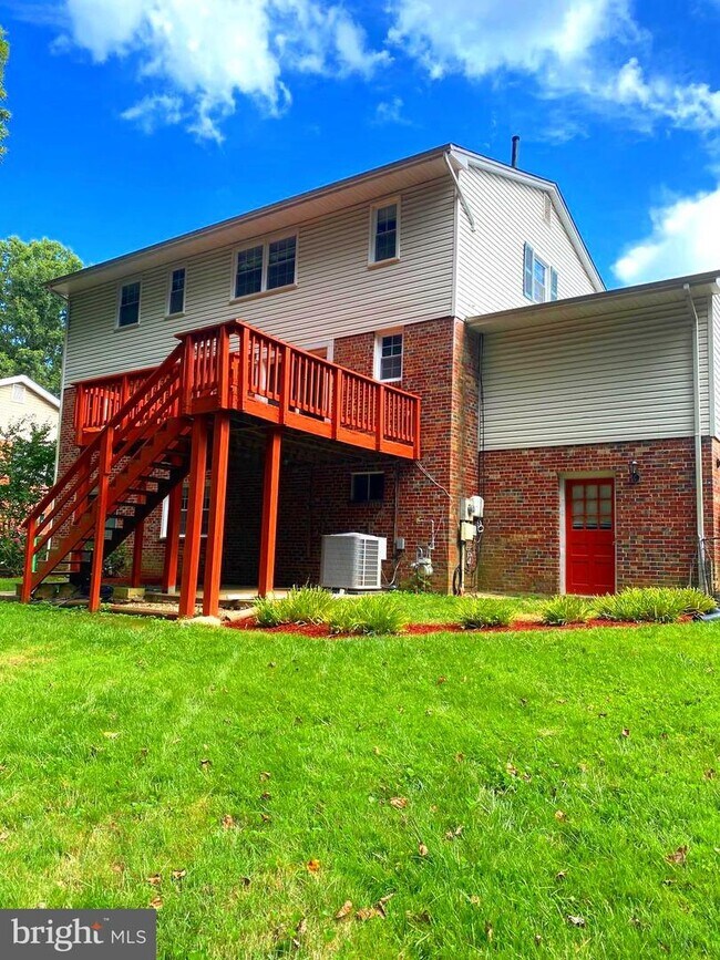 Building Photo - 8000 Greeley Blvd