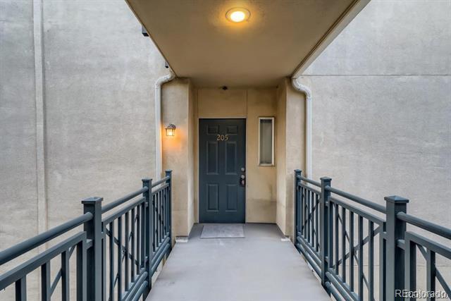 Foto del edificio - 1747 N Pearl St