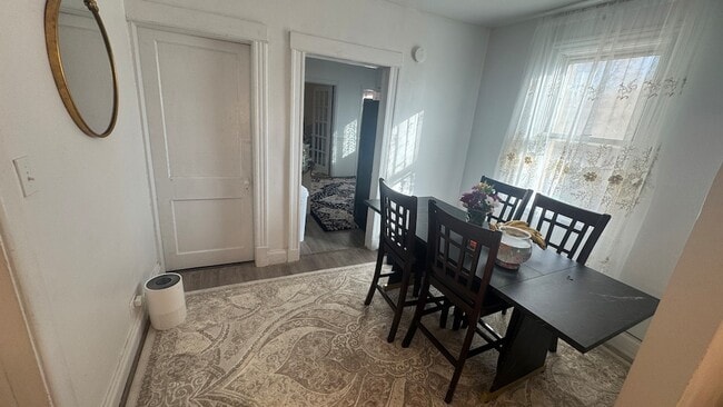 Building Photo - 2817 Gabriel Ave