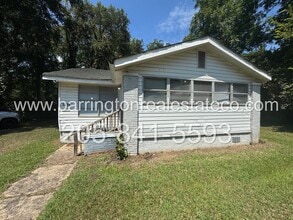 Building Photo - 5116 Huntsville Ave