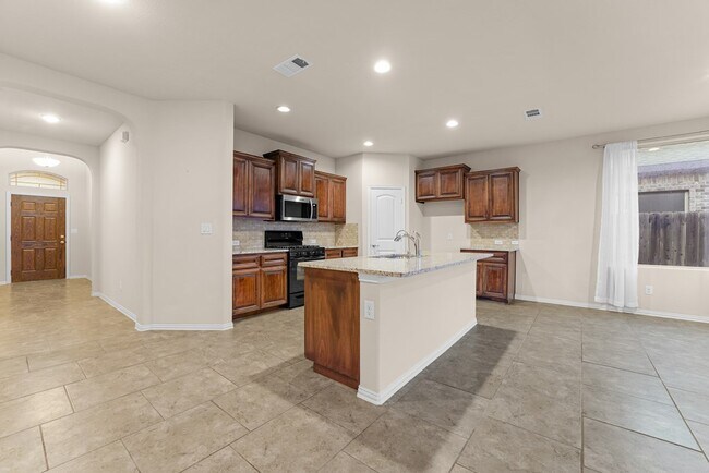 Foto del edificio - 6621 Hall of Fame Blvd