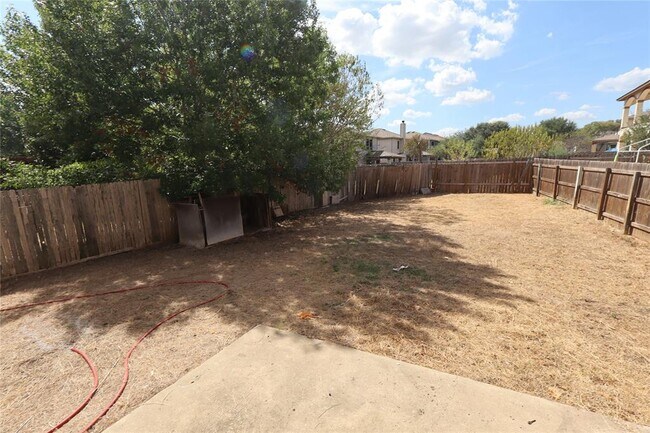 Building Photo - 5320 Mathra Dr