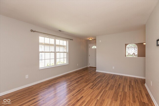 Building Photo - 1116 Cobra Dr