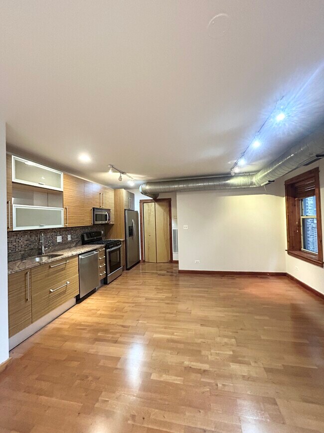 Foto del edificio - 5346 S Cornell Ave