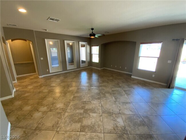 Foto del edificio - 7020 Whitford St